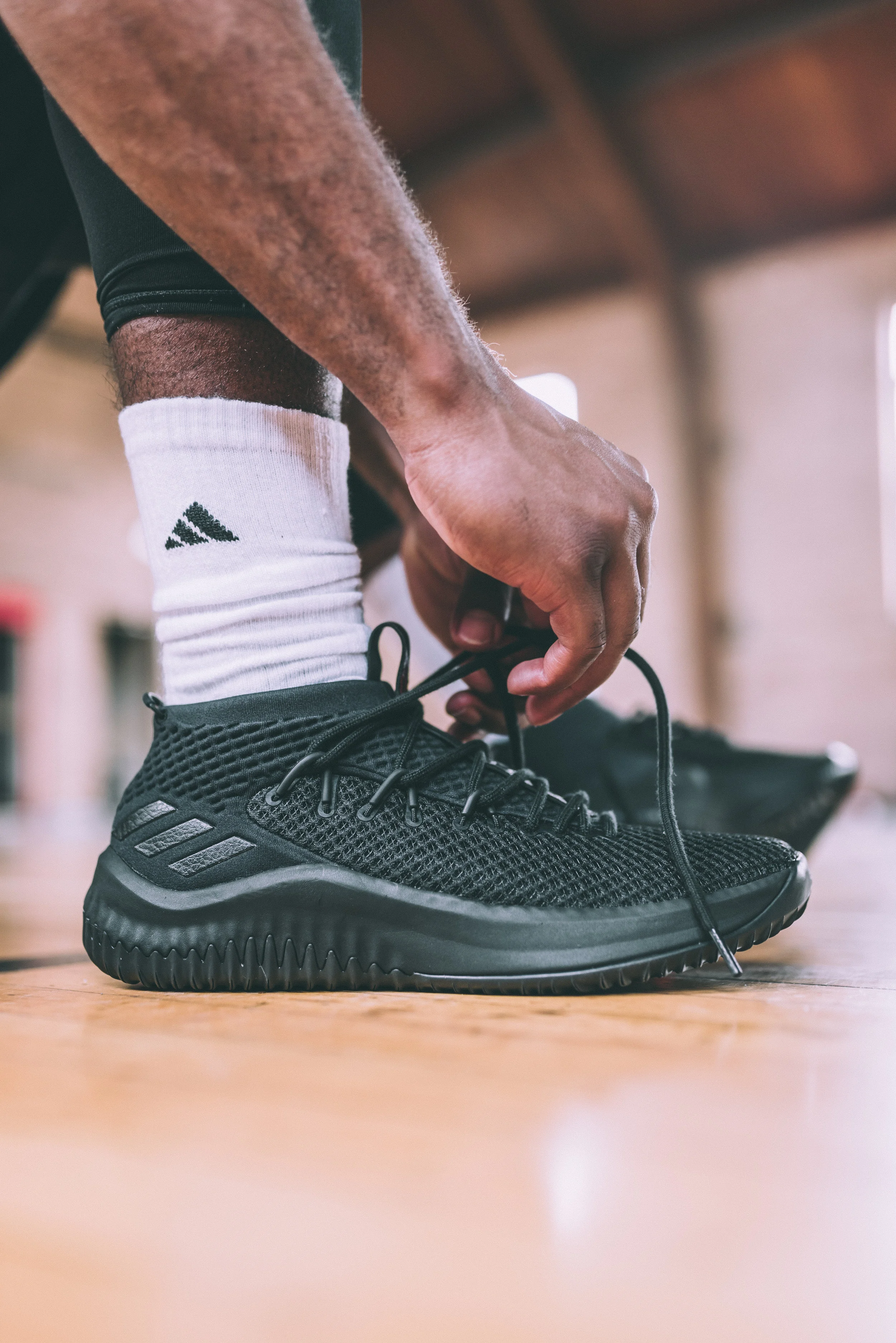 Dame 4 all black shop